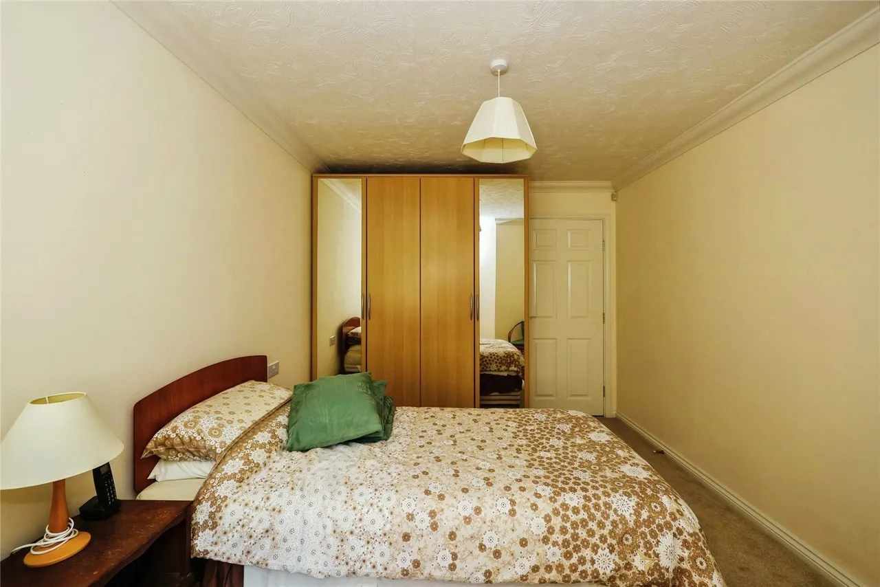 Padnell Road, Waterlooville, PO8, photo 8