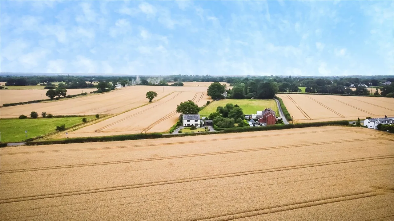 Heath Lane, WARRINGTON, Cheshire, WA3, photo 4
