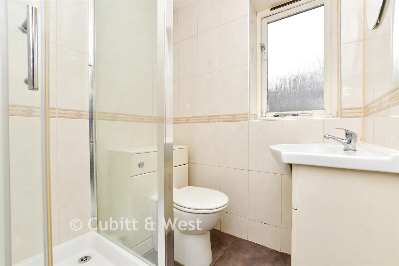 Lesbourne Road, Reigate, RH2, photo 10