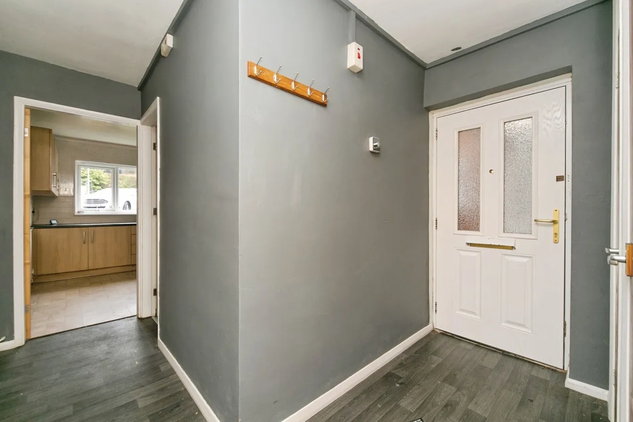Llanelian Road, Old Colwyn, LL29, photo 4