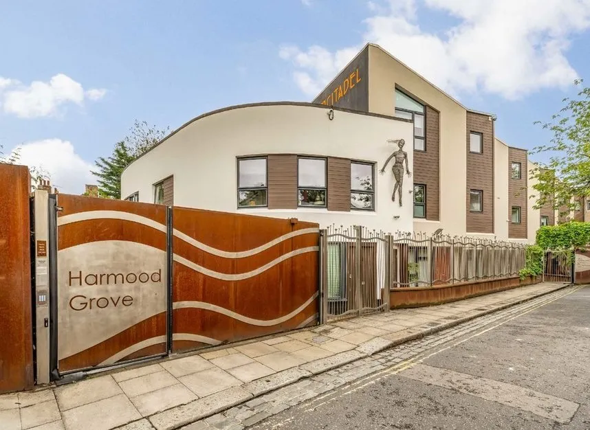 Harmood Grove, Camden Town, NW1, photo 4