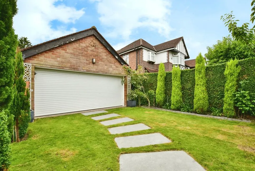 Washway Road, Sale, M33, photo 17