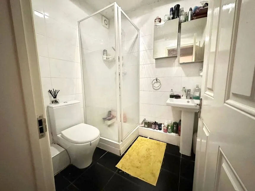 St. Albans Road, Watford, Hertfordshire, WD17, photo 6
