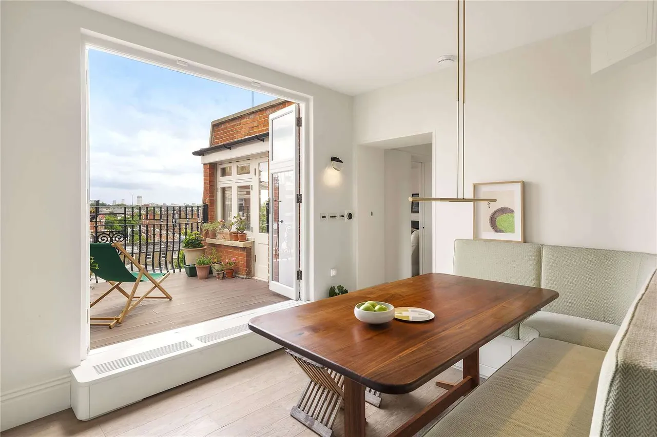 Iverna Court, London, W8 6TS, photo 6