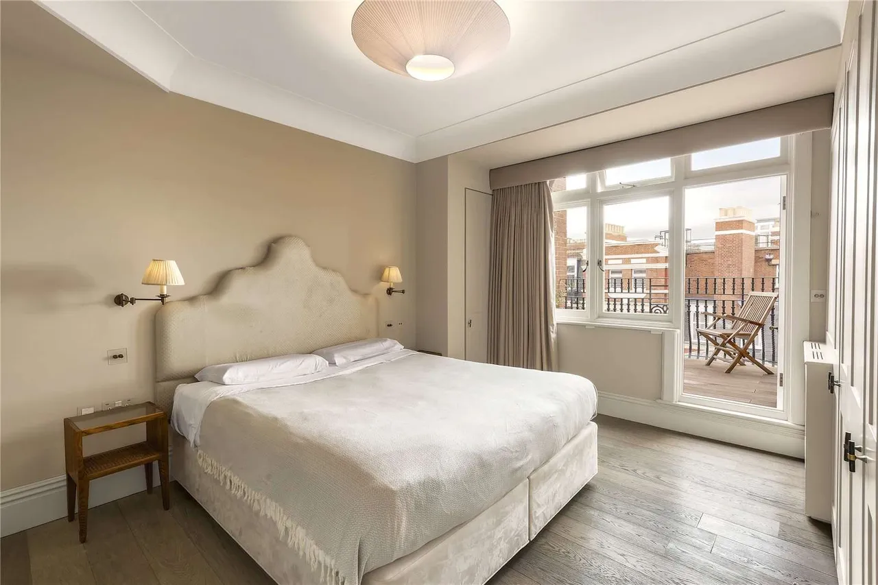 Iverna Court, London, W8 6TS, photo 7
