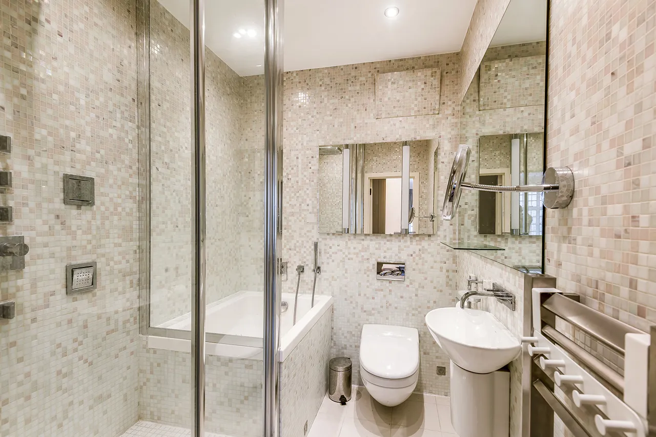 Brompton Road, South Kensington, SW3, photo 8