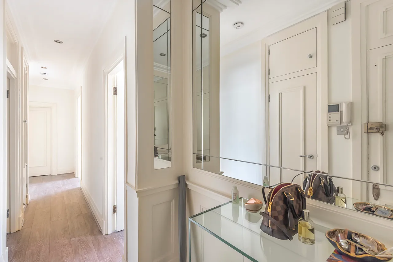 Brompton Road, South Kensington, SW3, photo 9