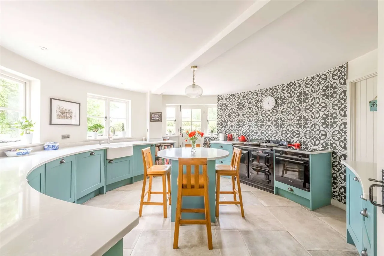 Bodiam, Robertsbridge, East Sussex, TN32 5UN, photo 3