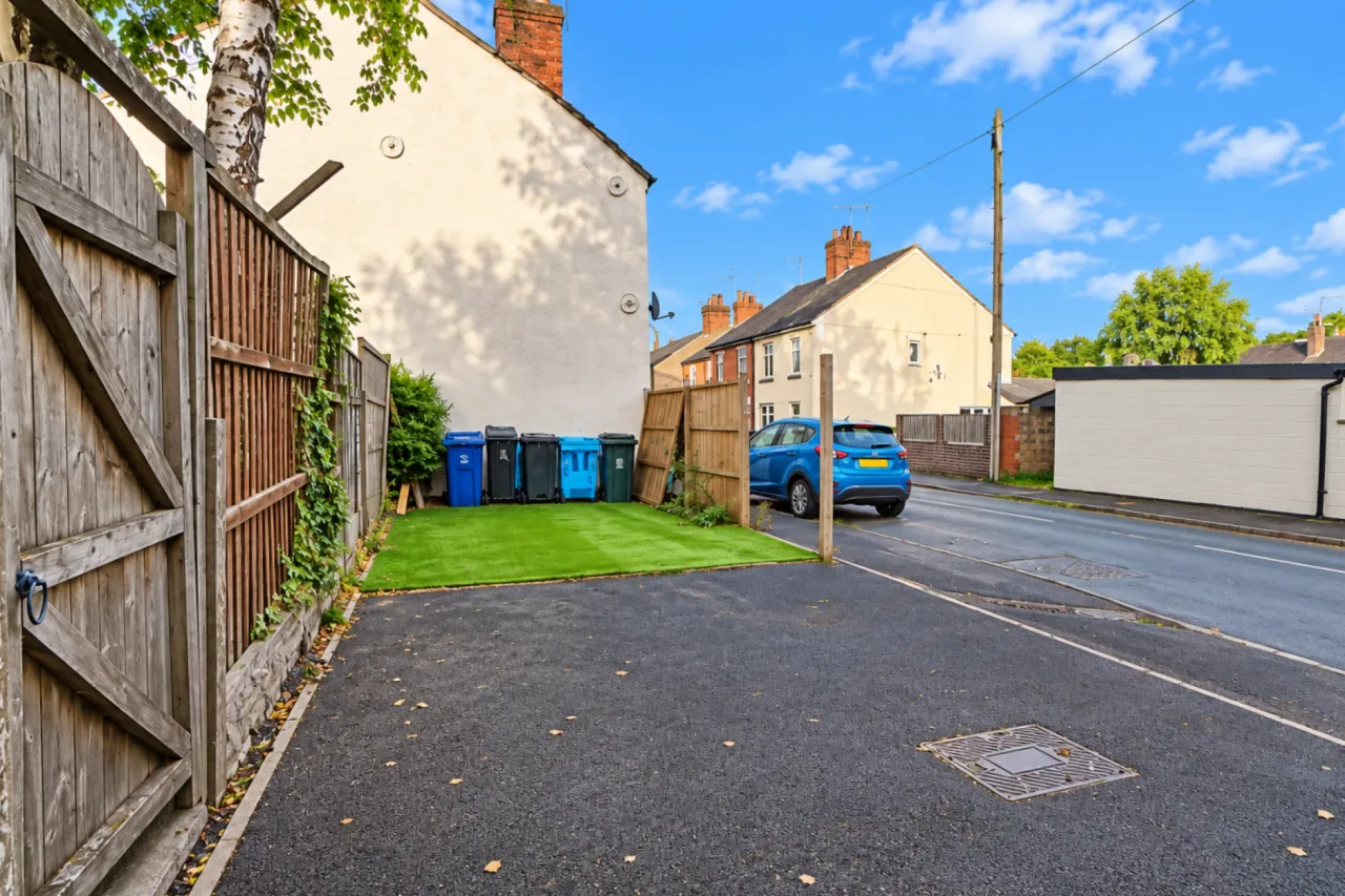 Ravens Lane, Bignall End, photo 10