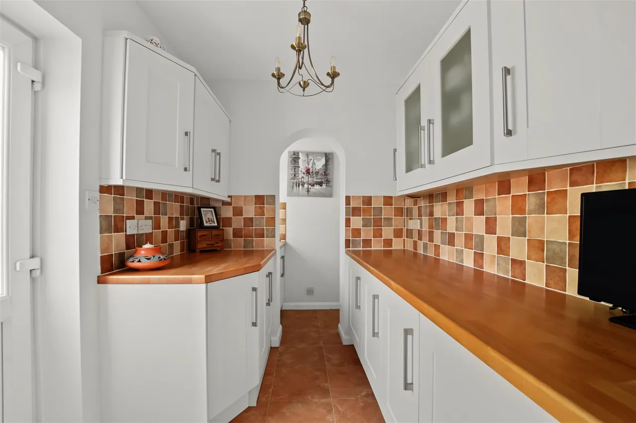 Audon Avenue, Beeston, NG9, photo 10