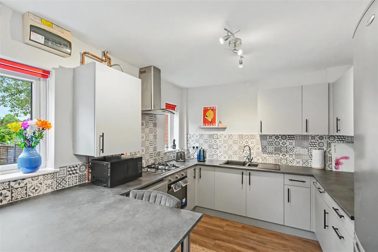 Dennis Avenue, Beeston, NG9, photo 6