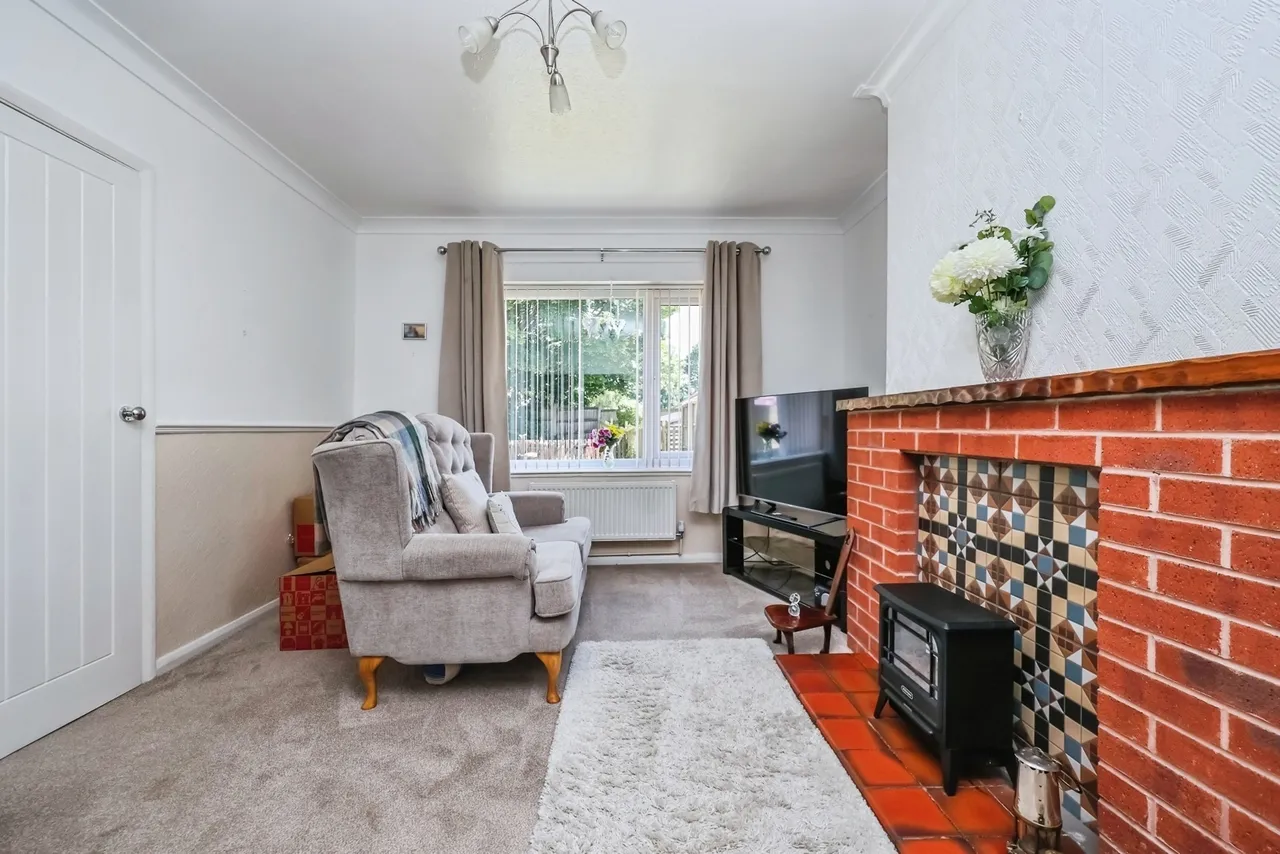 Meadow Close, Hucknall, Nottingham, Nottinghamshire, NG15, photo 3