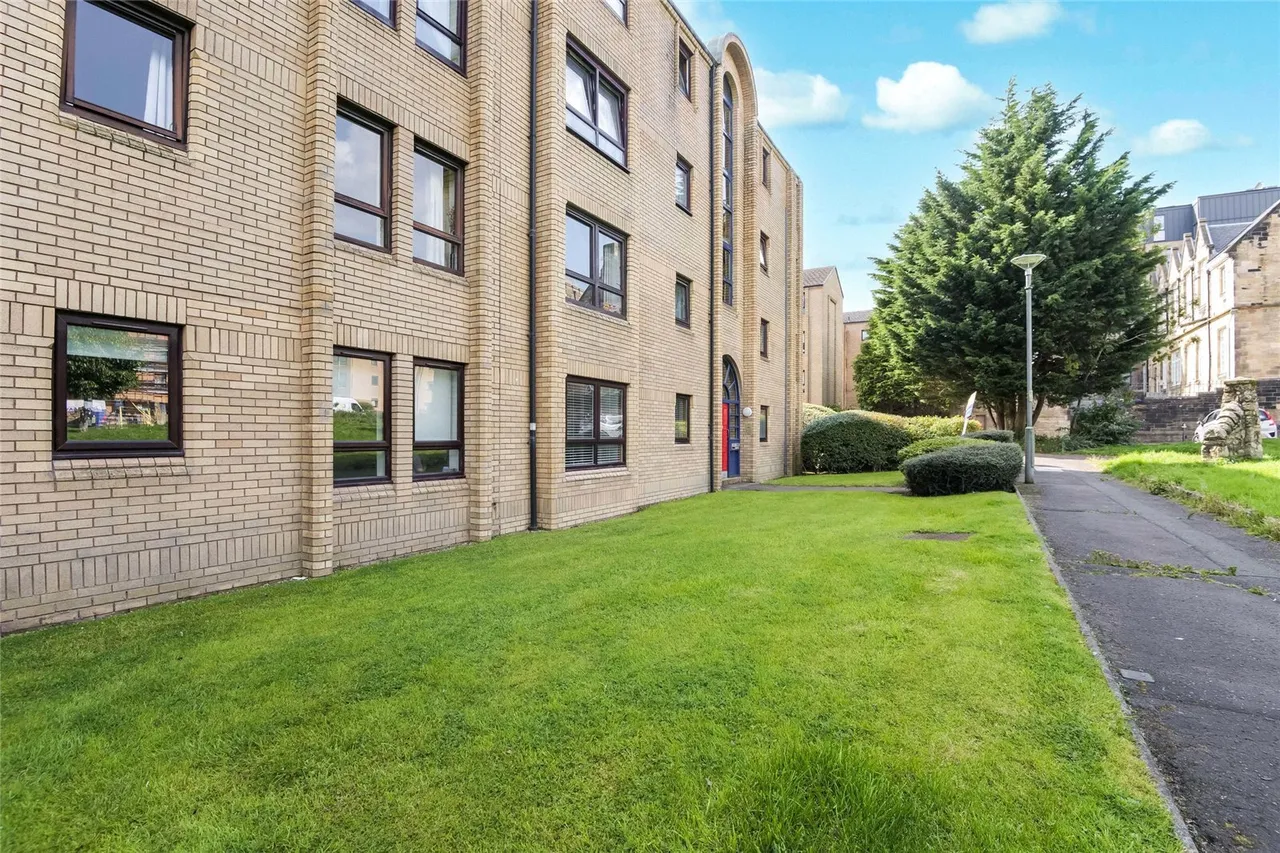 Overnewton Square, Yorkhill, Glasgow, G3, photo 13