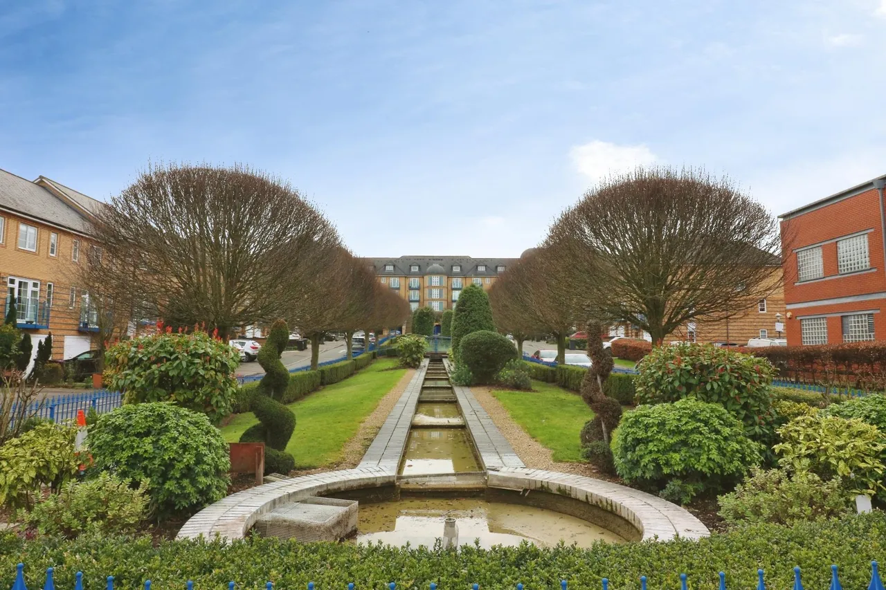Newland Gardens, Hertford, SG13, photo 9