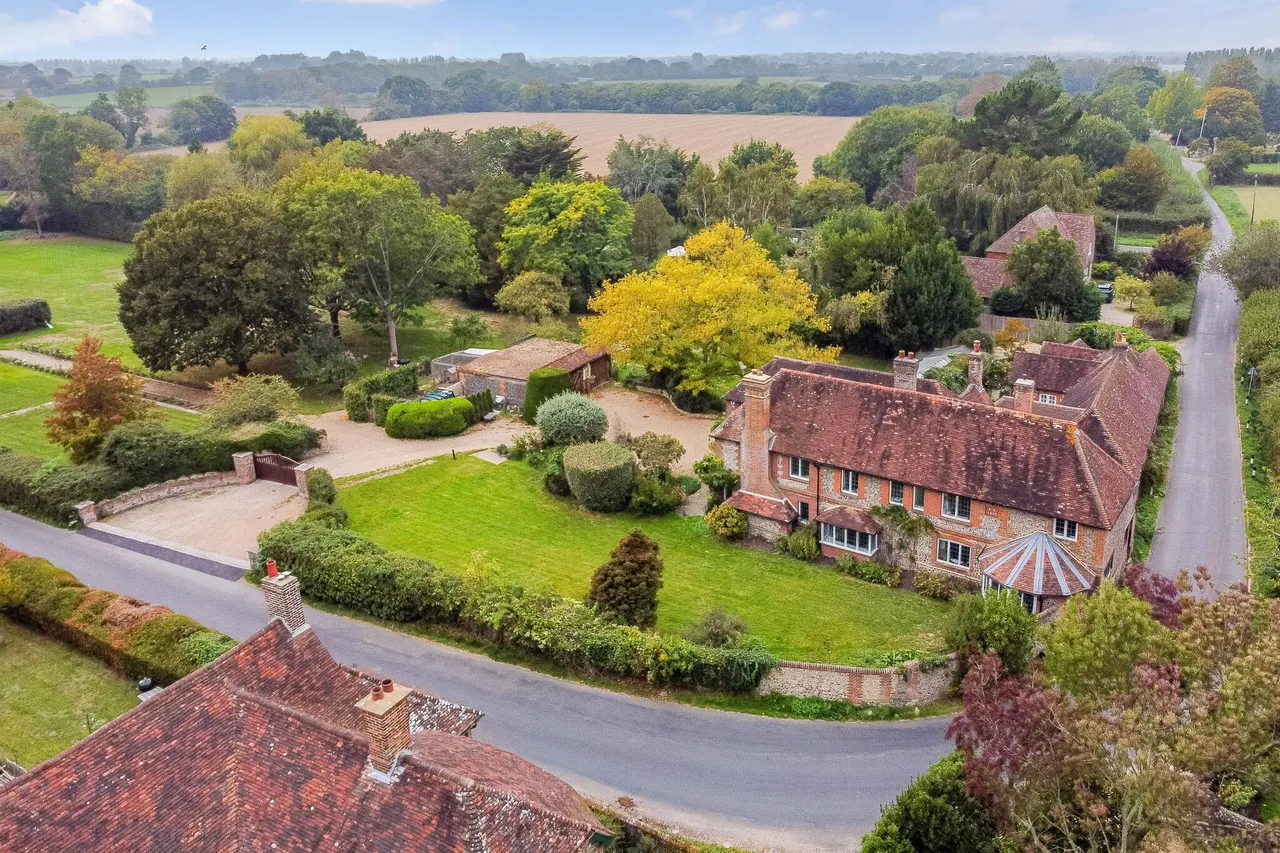 8 bed house for sale, Hook Lane, Chichester, PO20