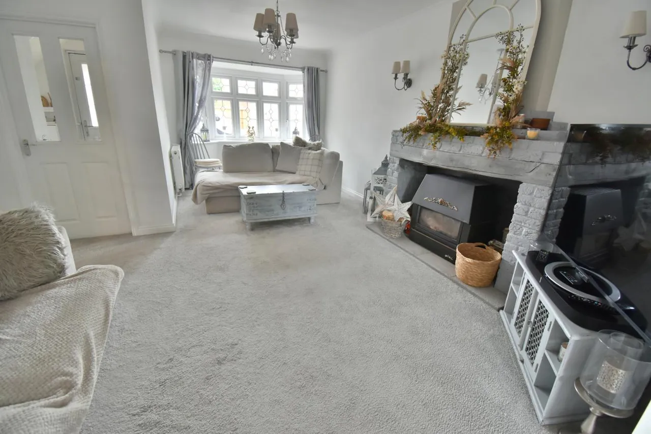 Ringwood Road, BH22, photo 4