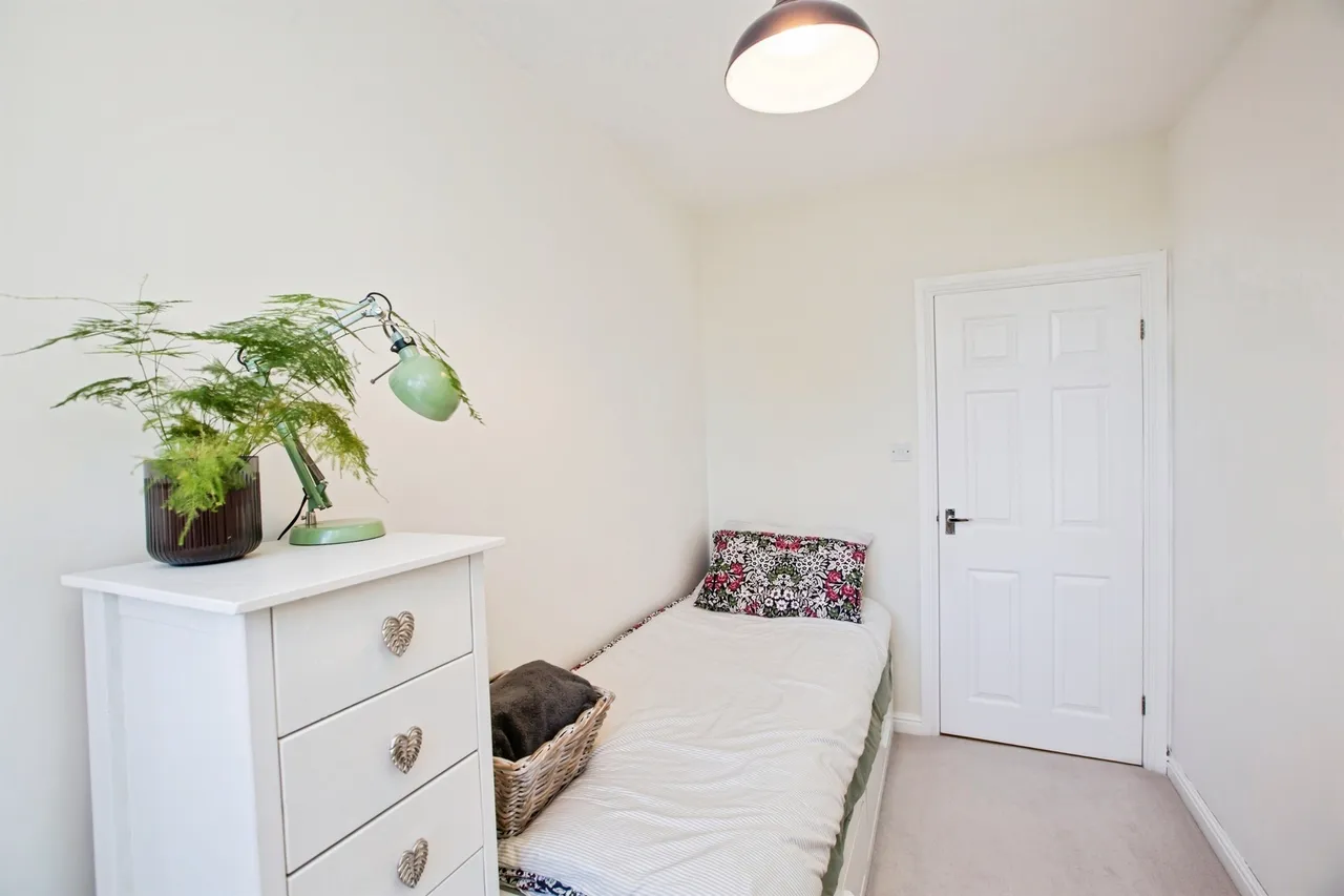 Wharf Street, Sowerby Bridge, HX6, photo 8