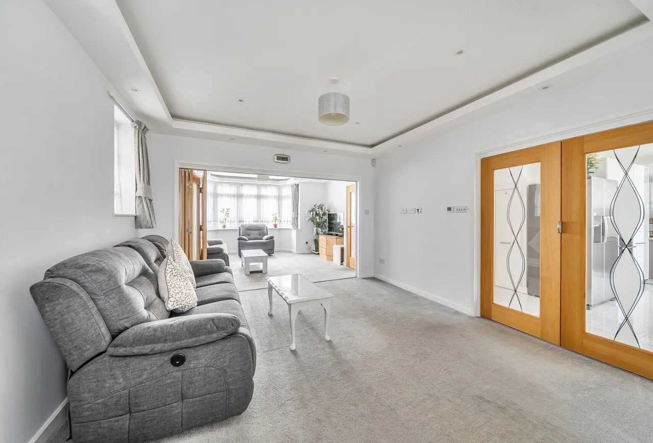6 bed house for sale — Hay Lane, London, NW9 0NA