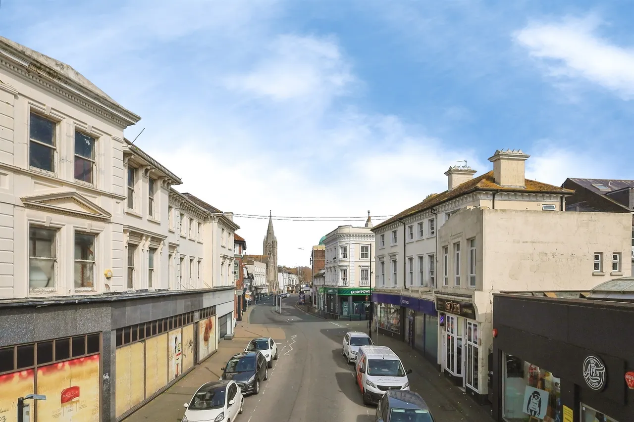 Terminus Road, Eastbourne, BN21, photo 10