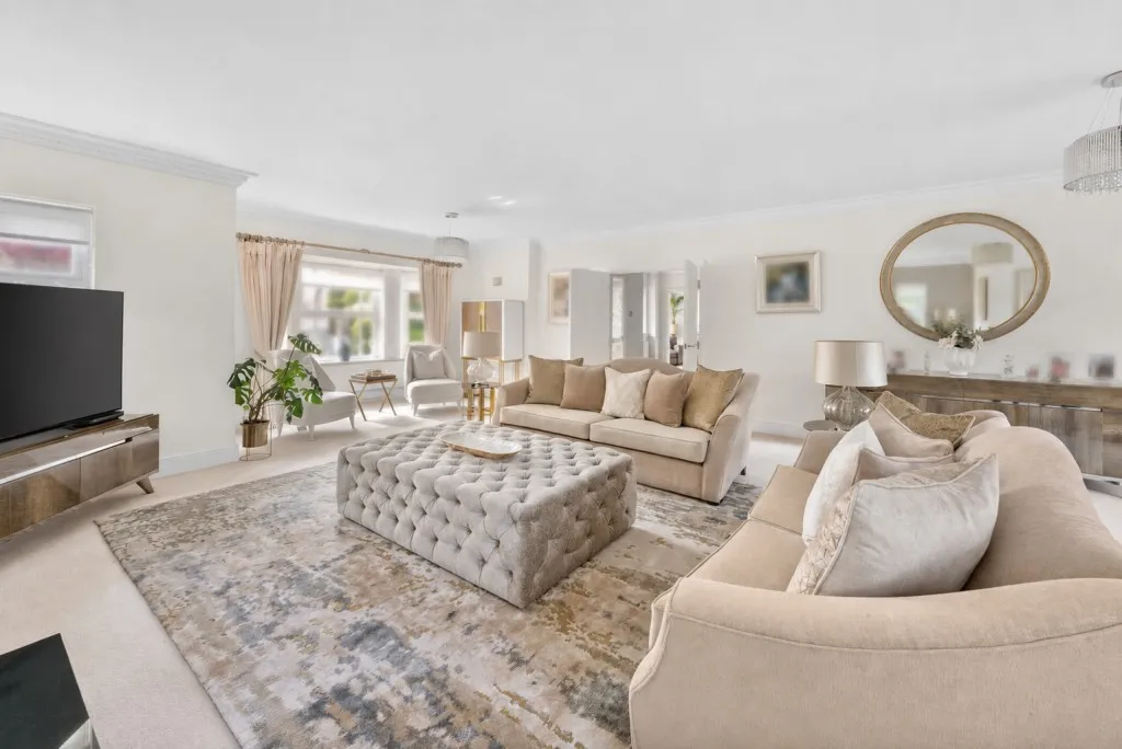 Wetherby ~ Avon Garth, LS22, photo 7