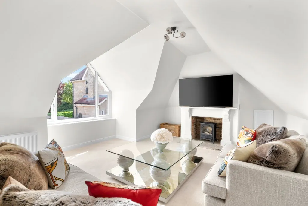 Wetherby ~ Avon Garth, LS22, photo 36