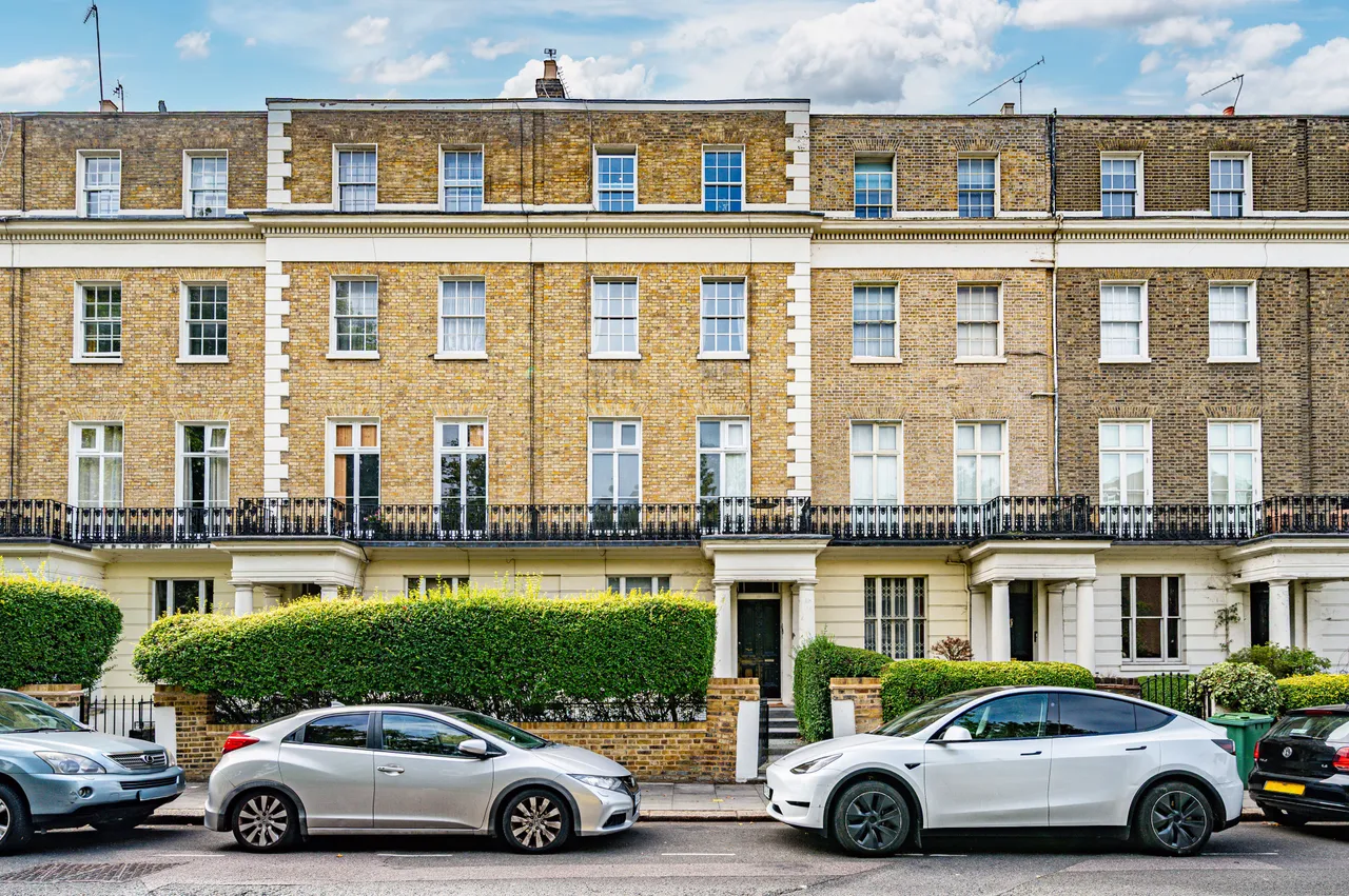 1 bed flat for sale — Flat D, 23 Gloucester Avenue, London