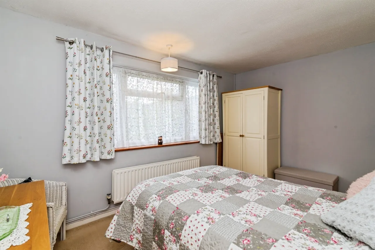 Burnt Hill Way, Lowestoft, photo 12