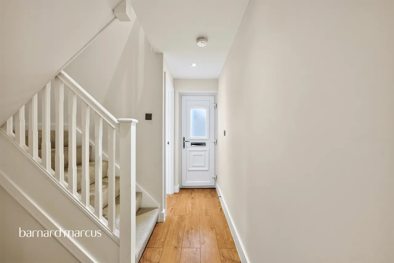 Dene Street, Dorking, photo 9