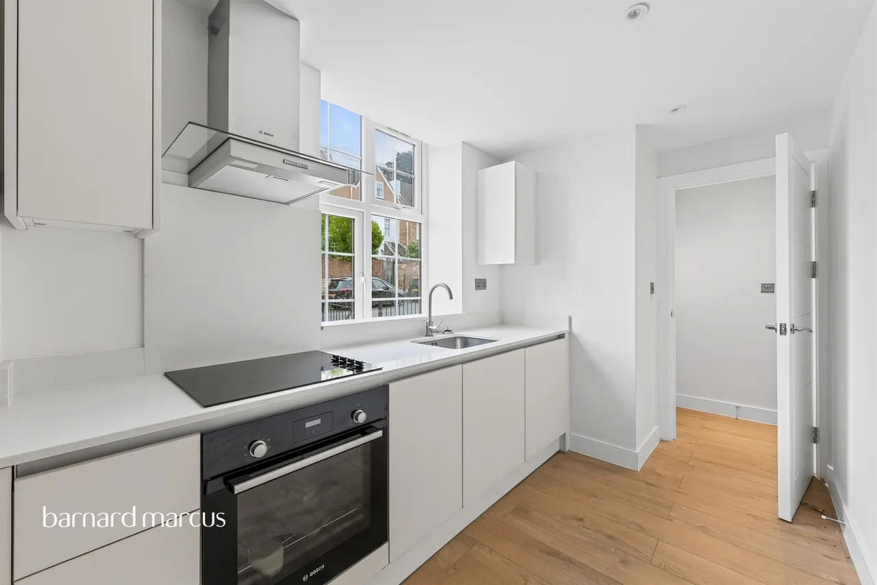 Dene Street, Dorking, photo 5