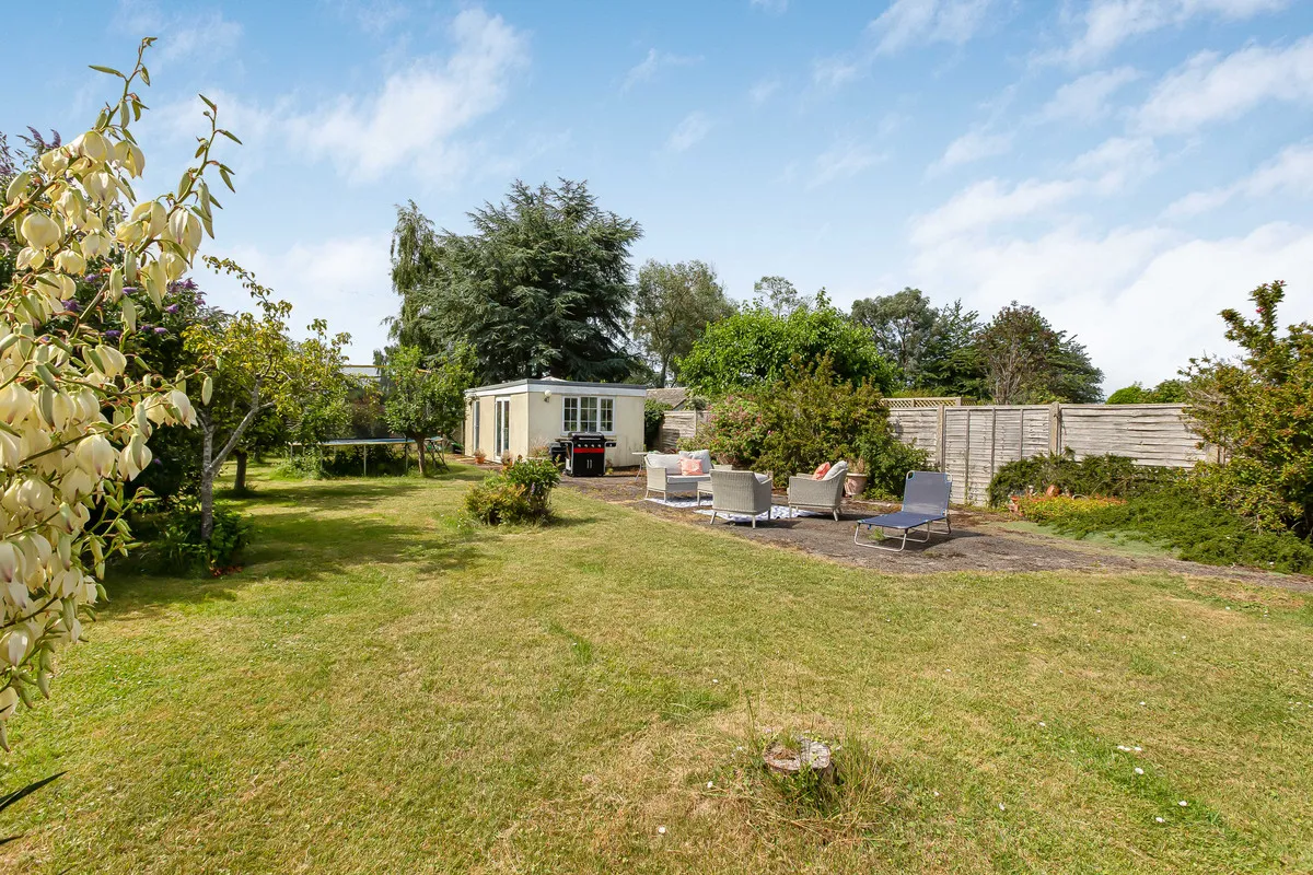 Besselsleigh Road, Wootton, photo 8