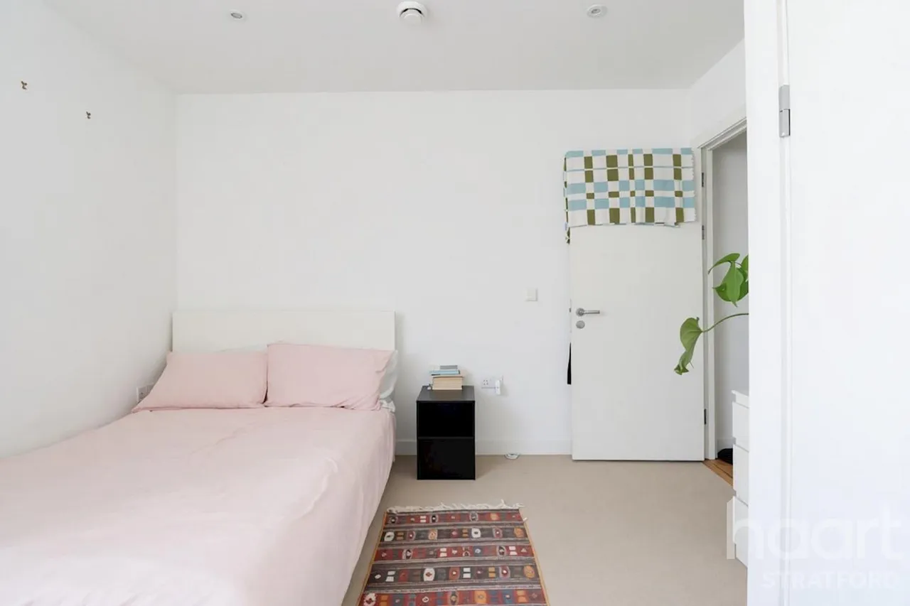 Mirabelle Gardens, Stratford, E20, photo 10