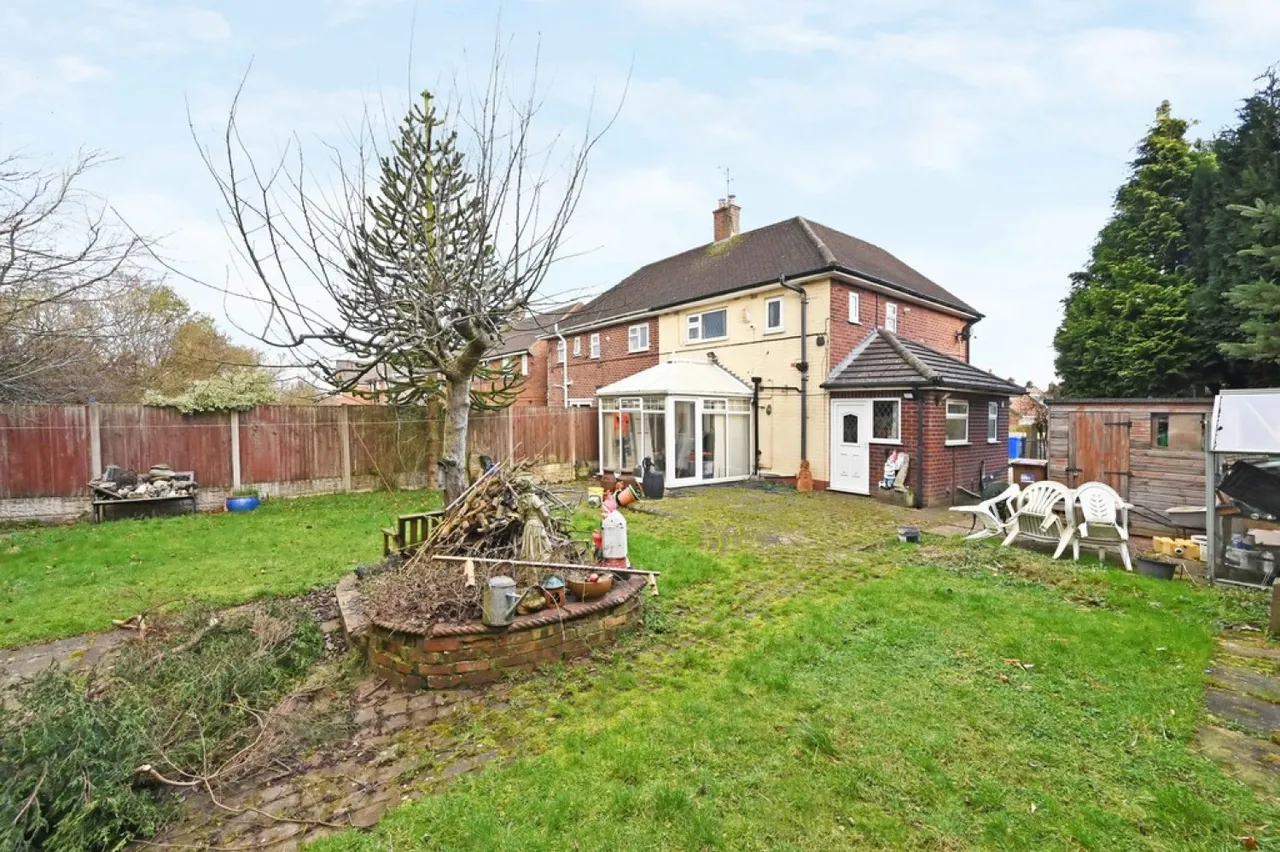 The Moat, Weston Coyney, Stoke-on-Trent, photo 12