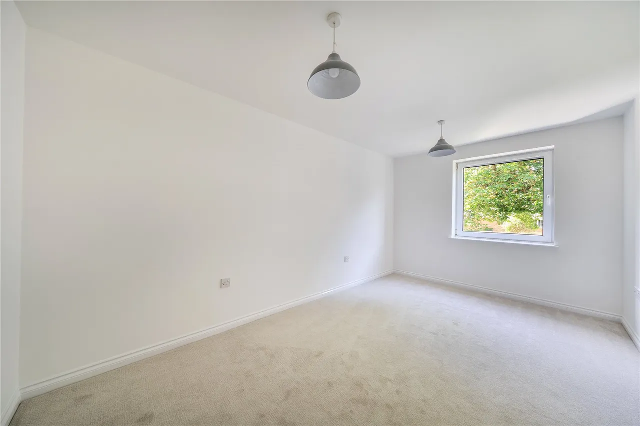 Maplehurst Close,, Bexley, DA2, photo 7