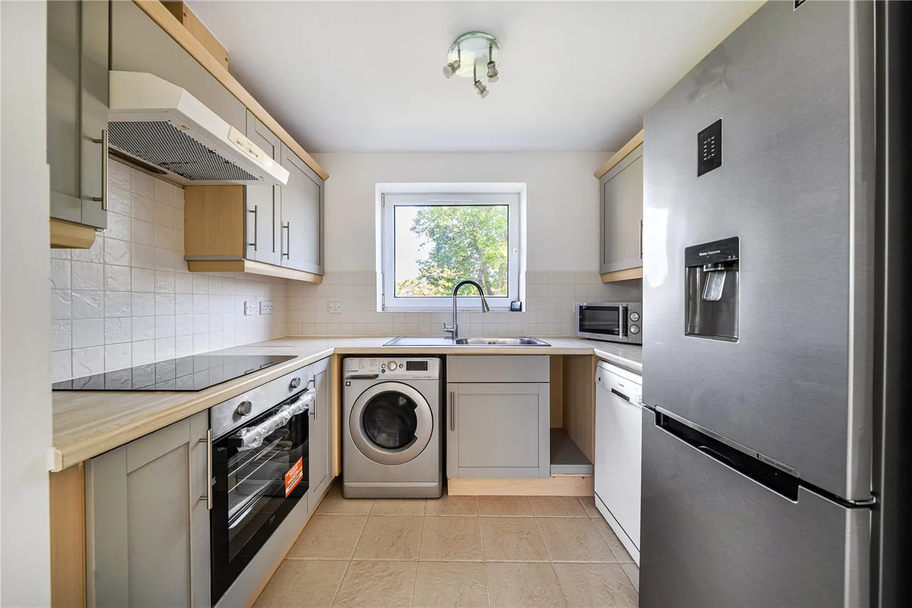 Maplehurst Close,, Bexley, DA2, photo 14