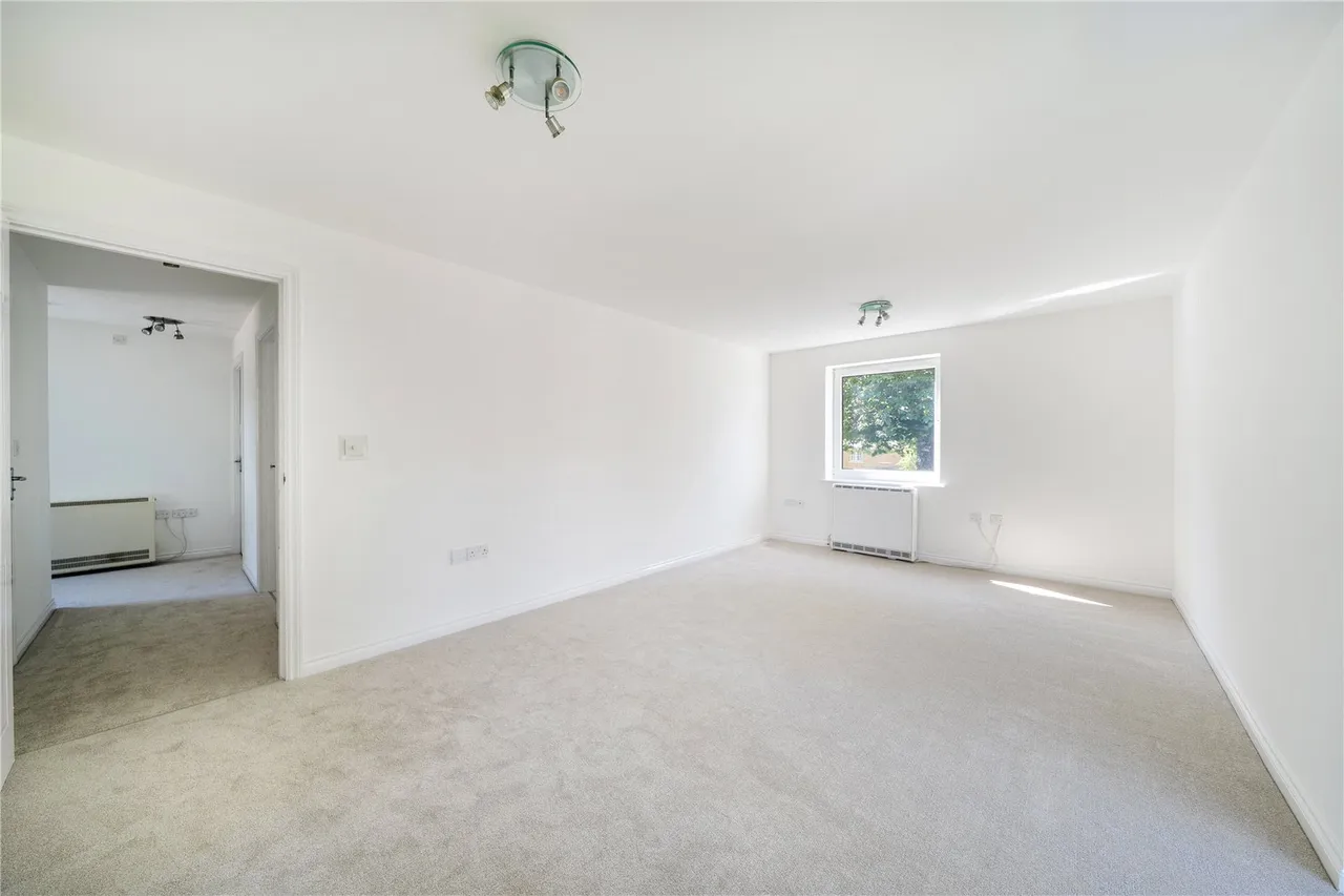 Maplehurst Close,, Bexley, DA2, photo 16