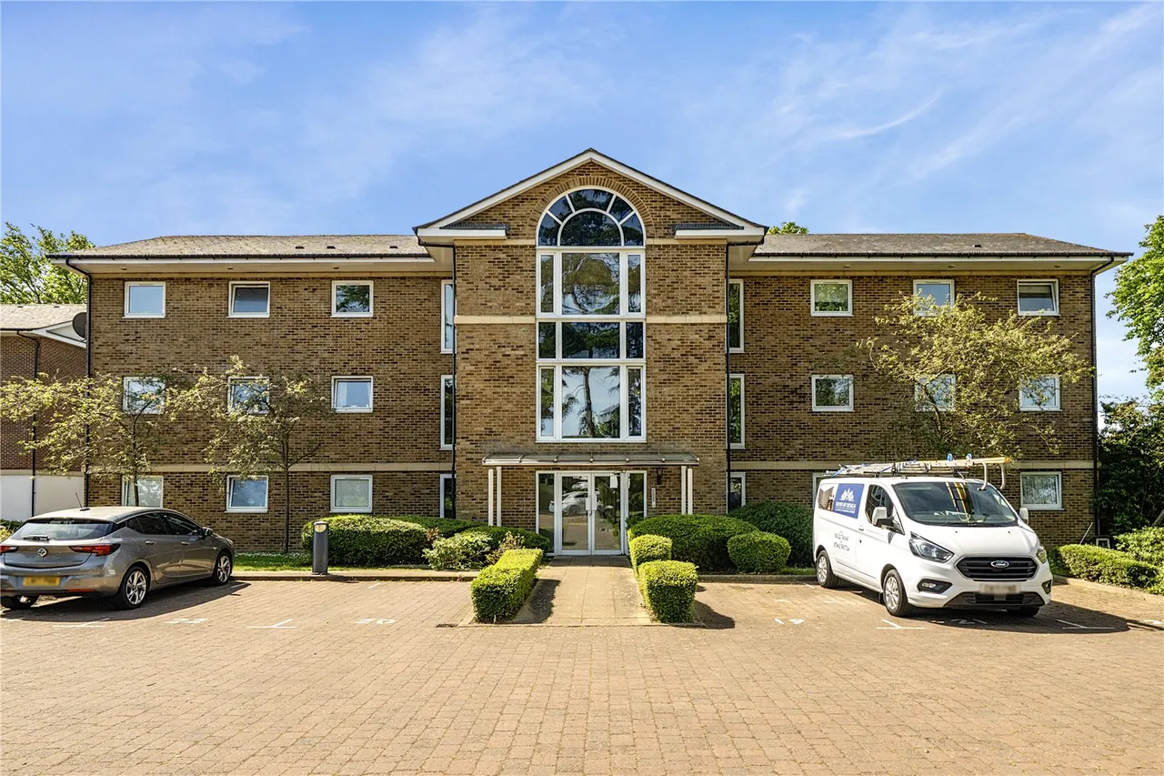 Maplehurst Close,, Bexley, DA2, photo 8