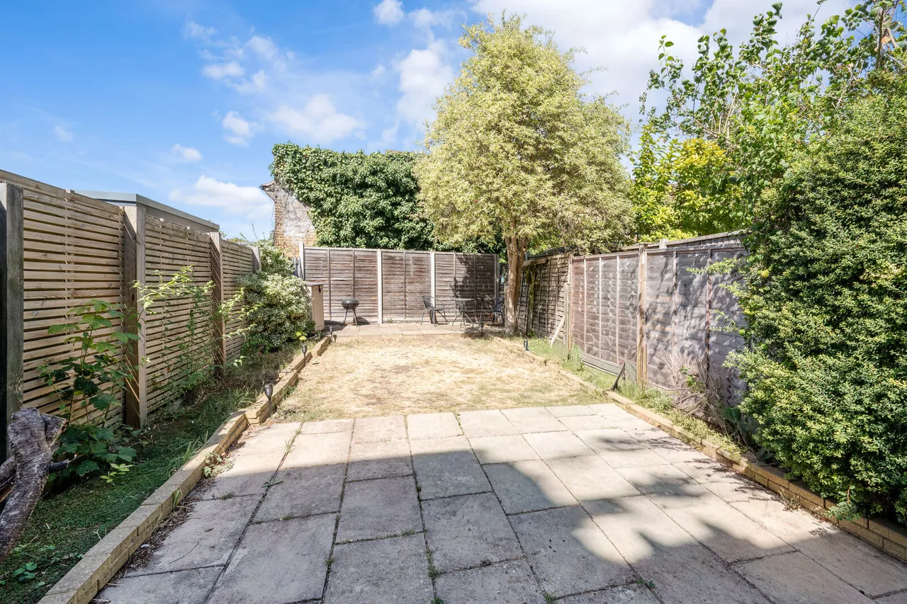 Ashcombe Road, London, SW19, photo 2
