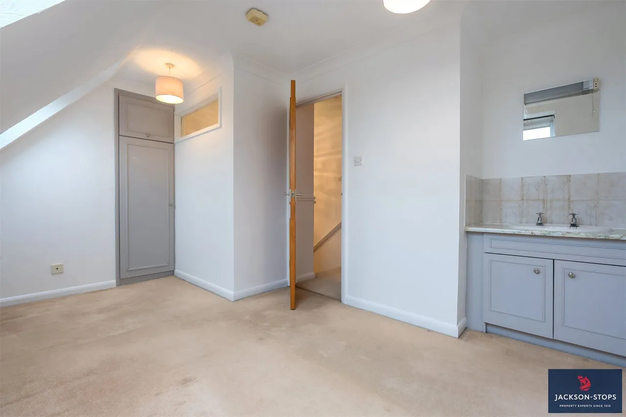 Armstrong Close, Newmarket, CB8, photo 18