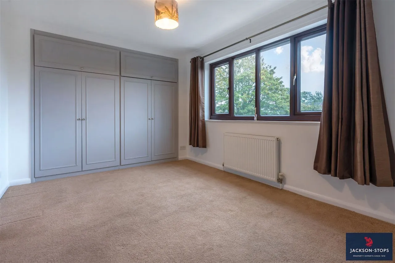Armstrong Close, Newmarket, CB8, photo 13
