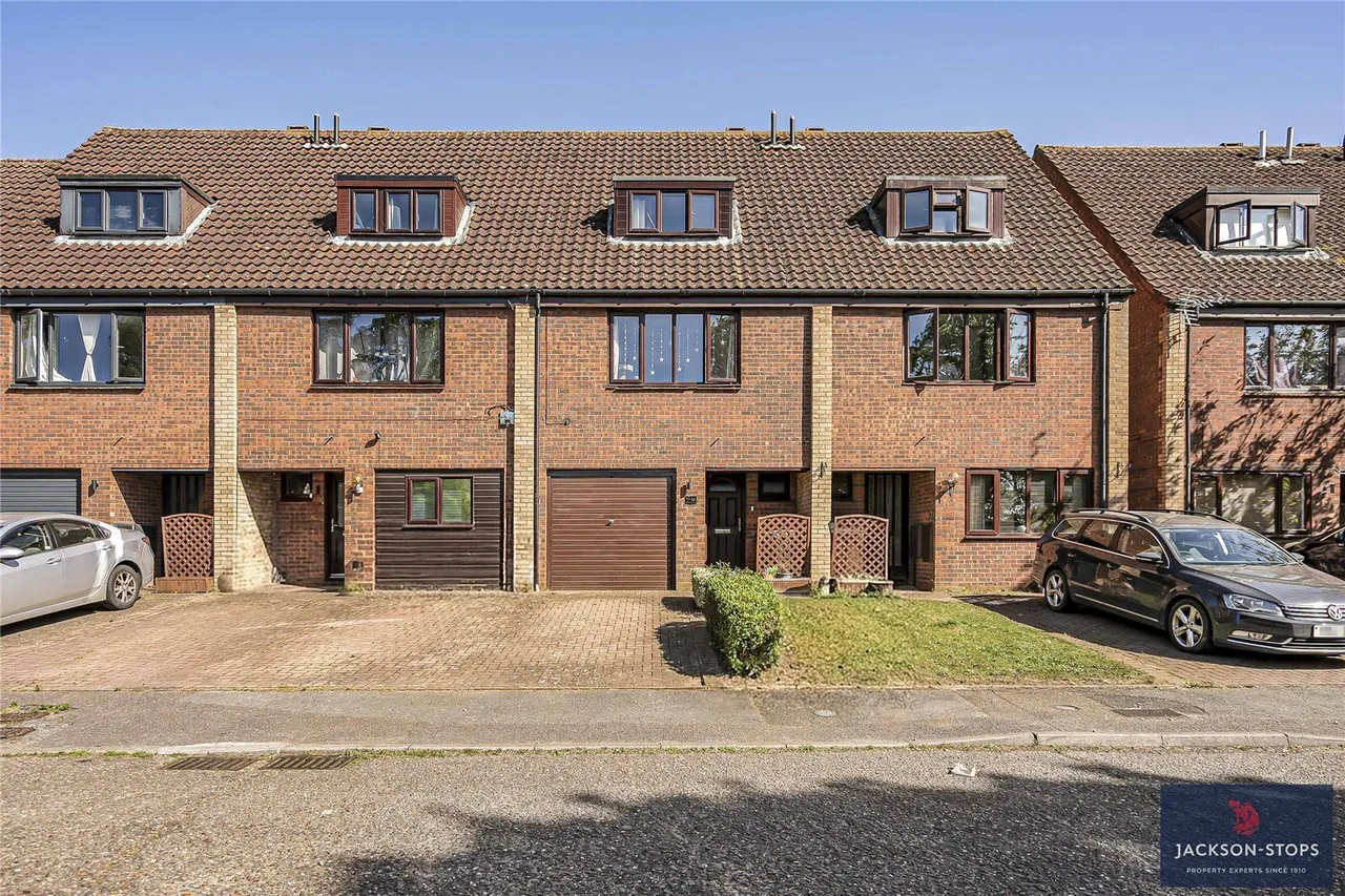 Armstrong Close, Newmarket, CB8, photo 23