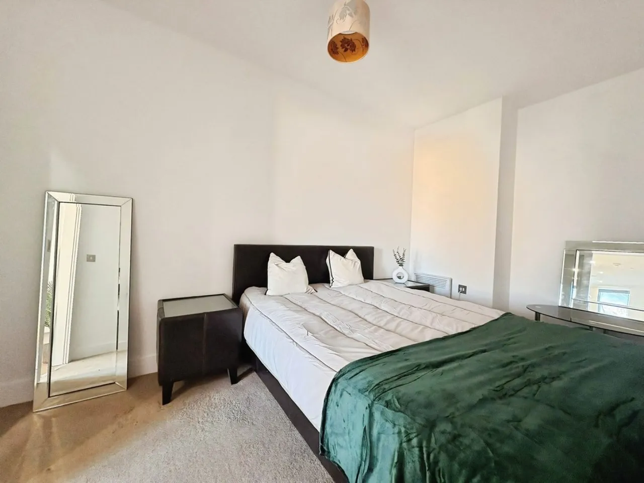 Echo Central Two, Cross Green Lane, photo 6