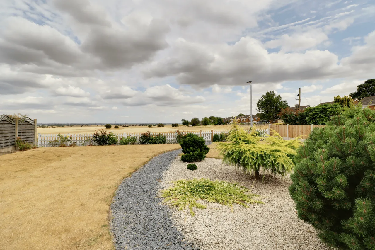Wesley Close, Epworth, DN9, photo 20