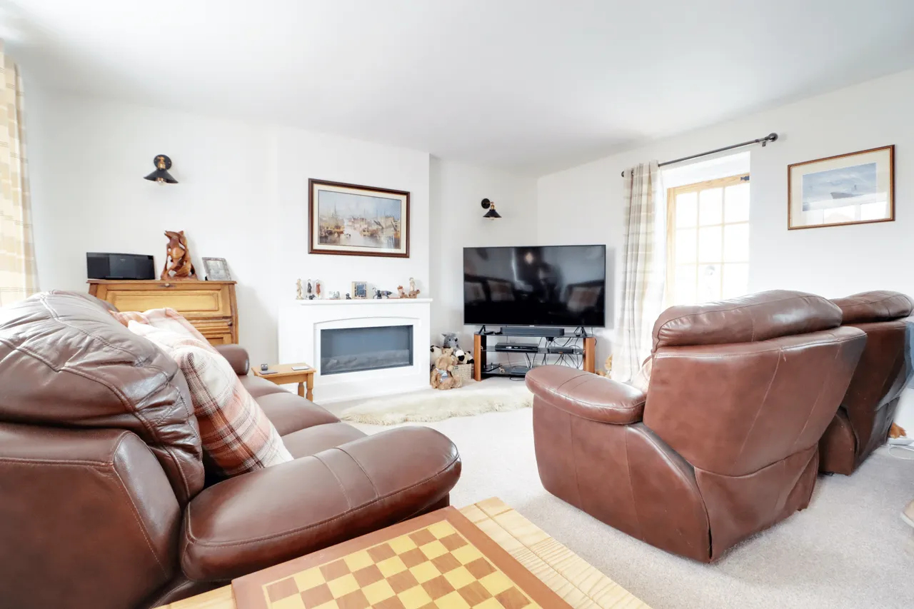 Wesley Close, Epworth, DN9, photo 5