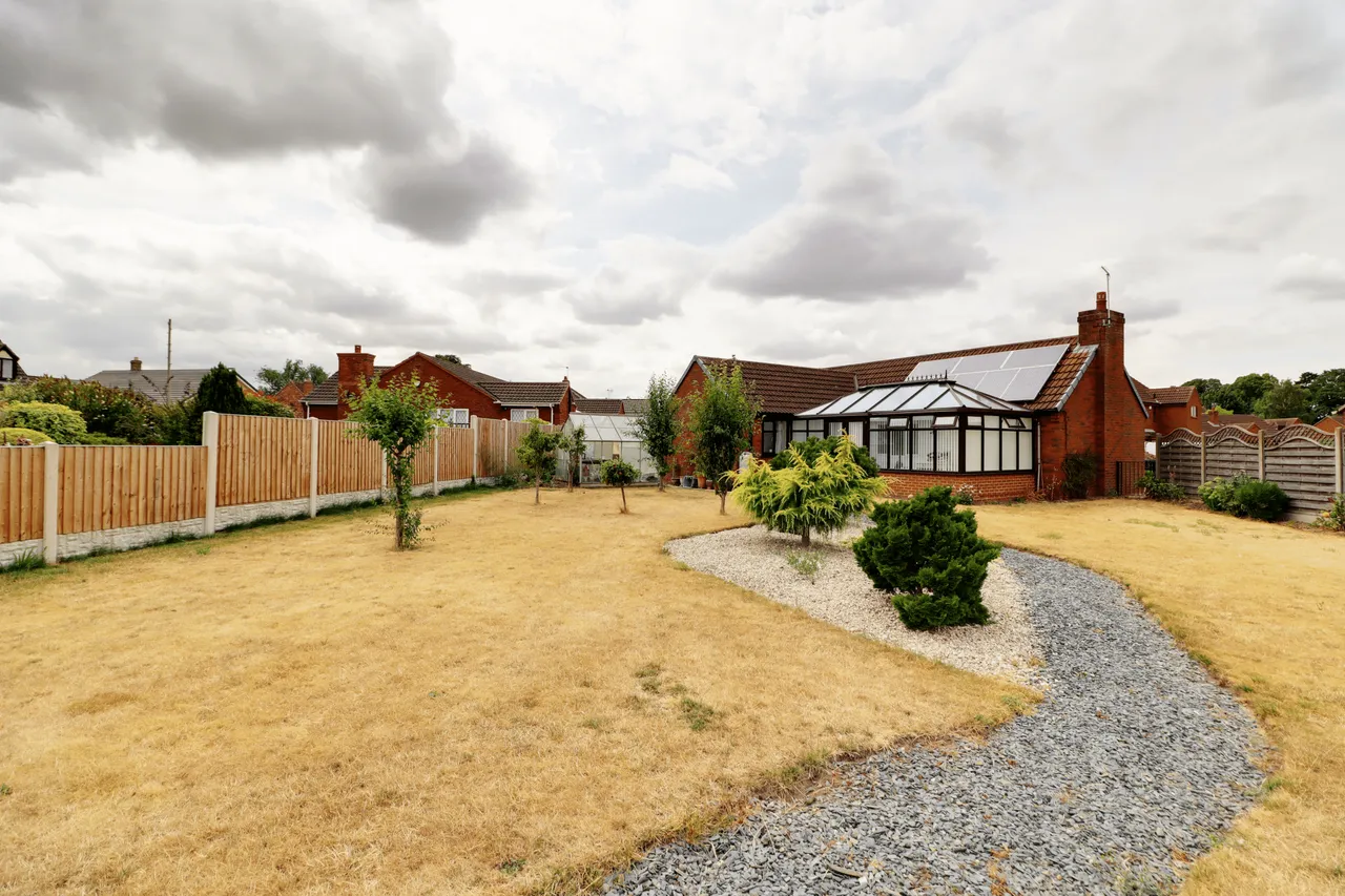 Wesley Close, Epworth, DN9, photo 21