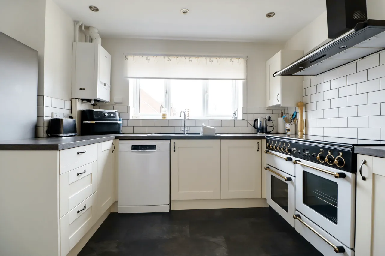 Wesley Close, Epworth, DN9, photo 10