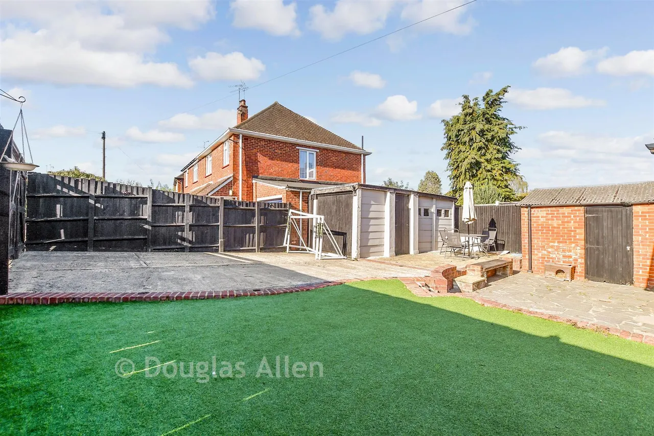 Upper Swaines, Epping, CM16, photo 12