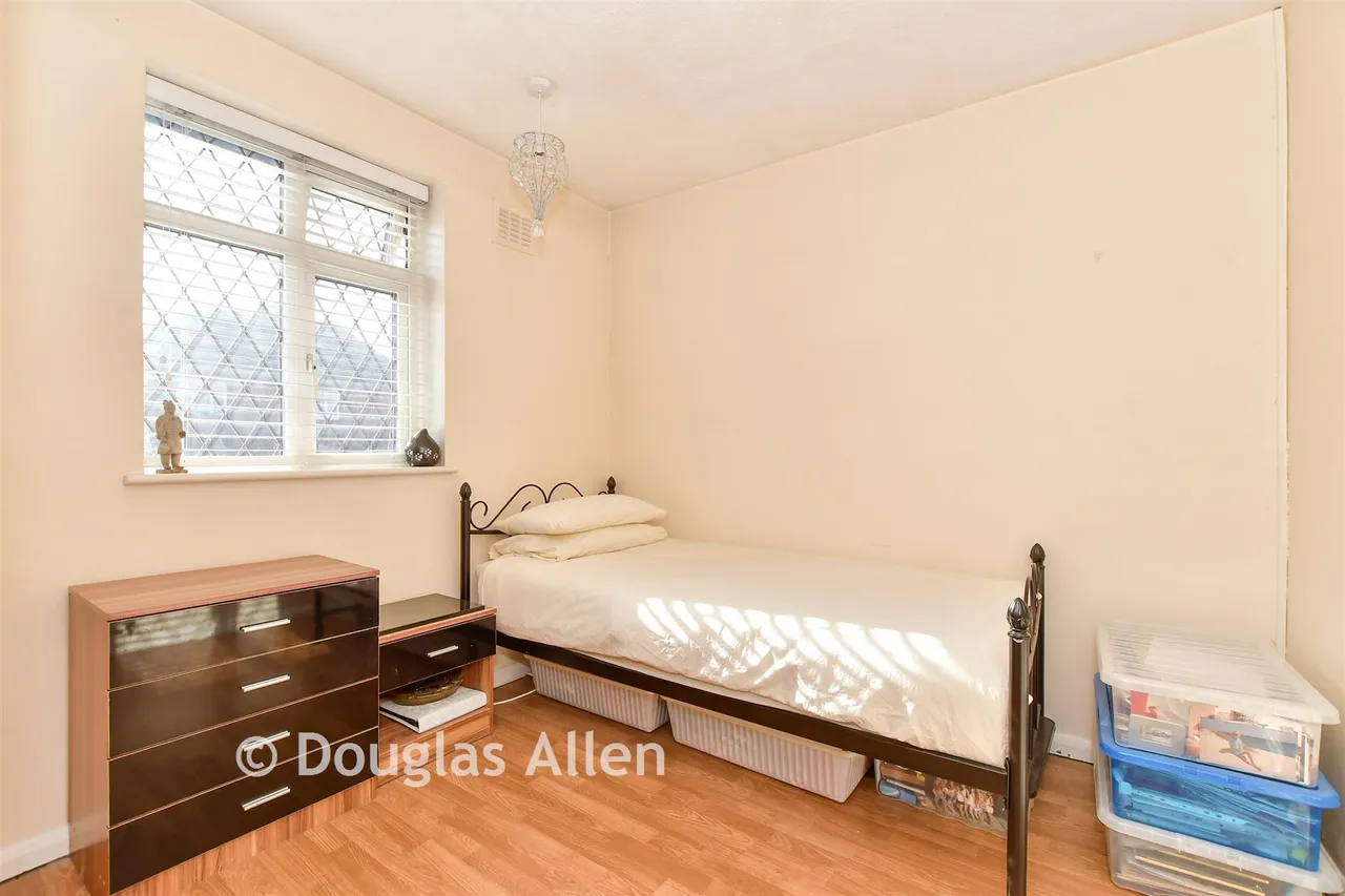 Upper Swaines, Epping, CM16, photo 10