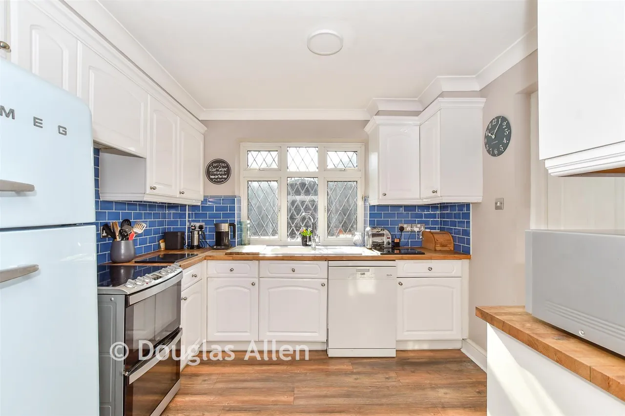 Upper Swaines, Epping, CM16, photo 5