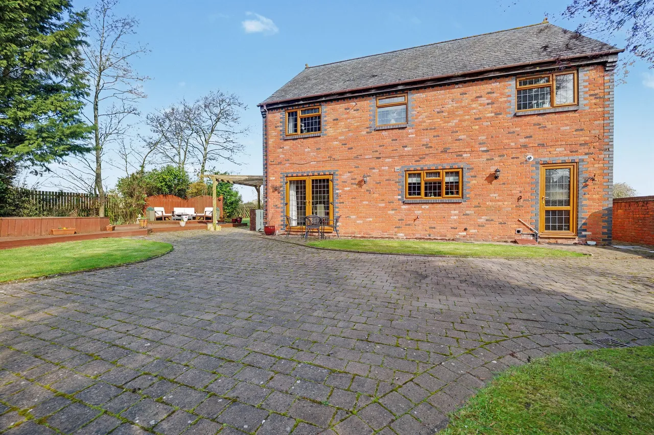 Upper Eastern Green Lane, Coventry, CV5, photo 32