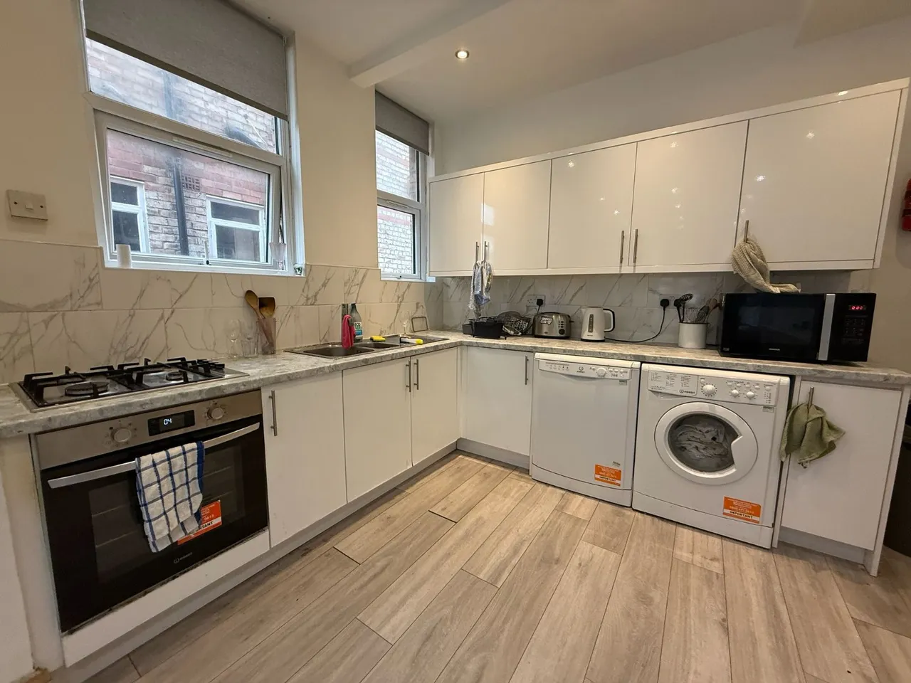 6 bed house to rent, Derby Road, Manchester, M14
